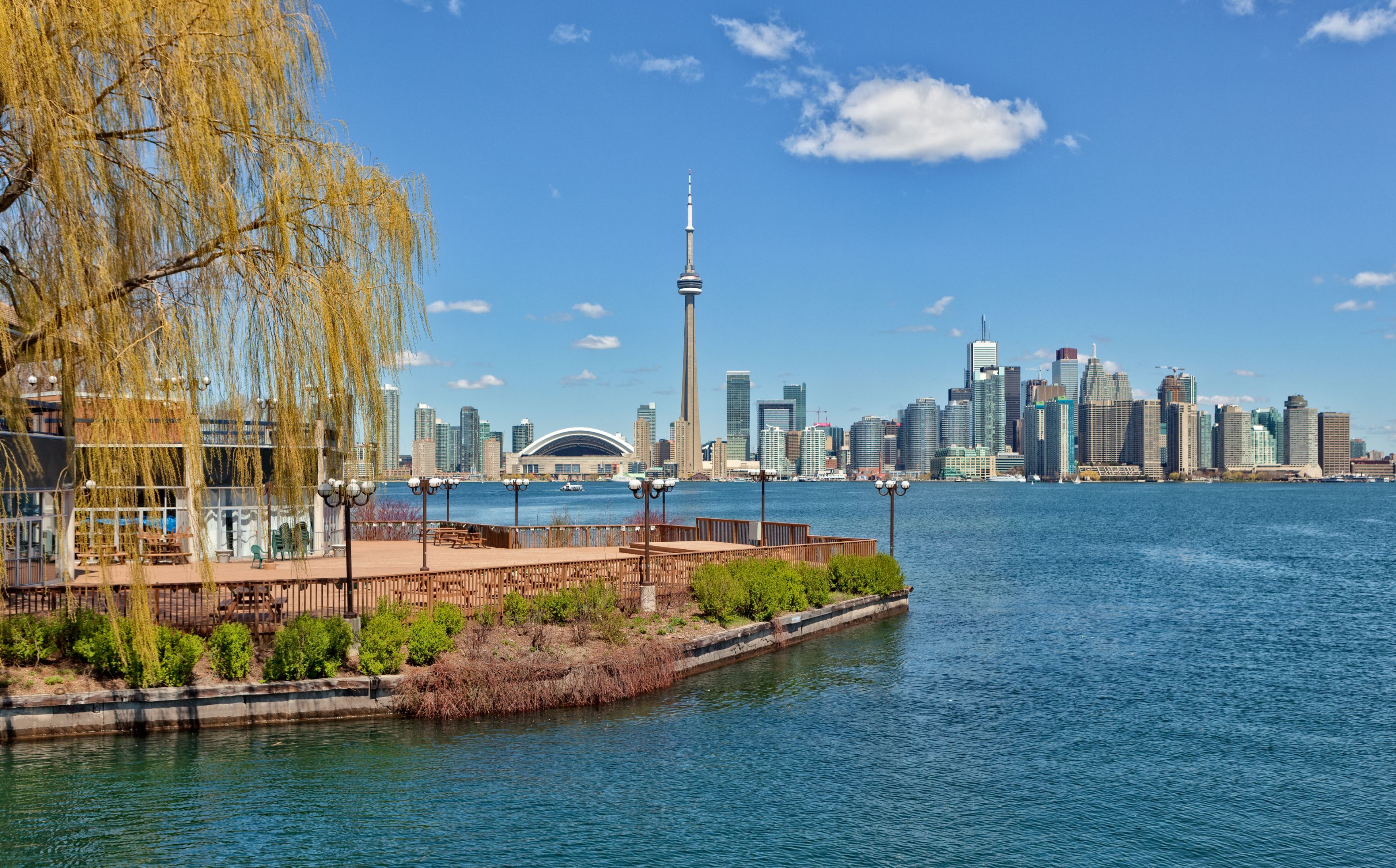 Toronto Island with a view of Toronto city in the background